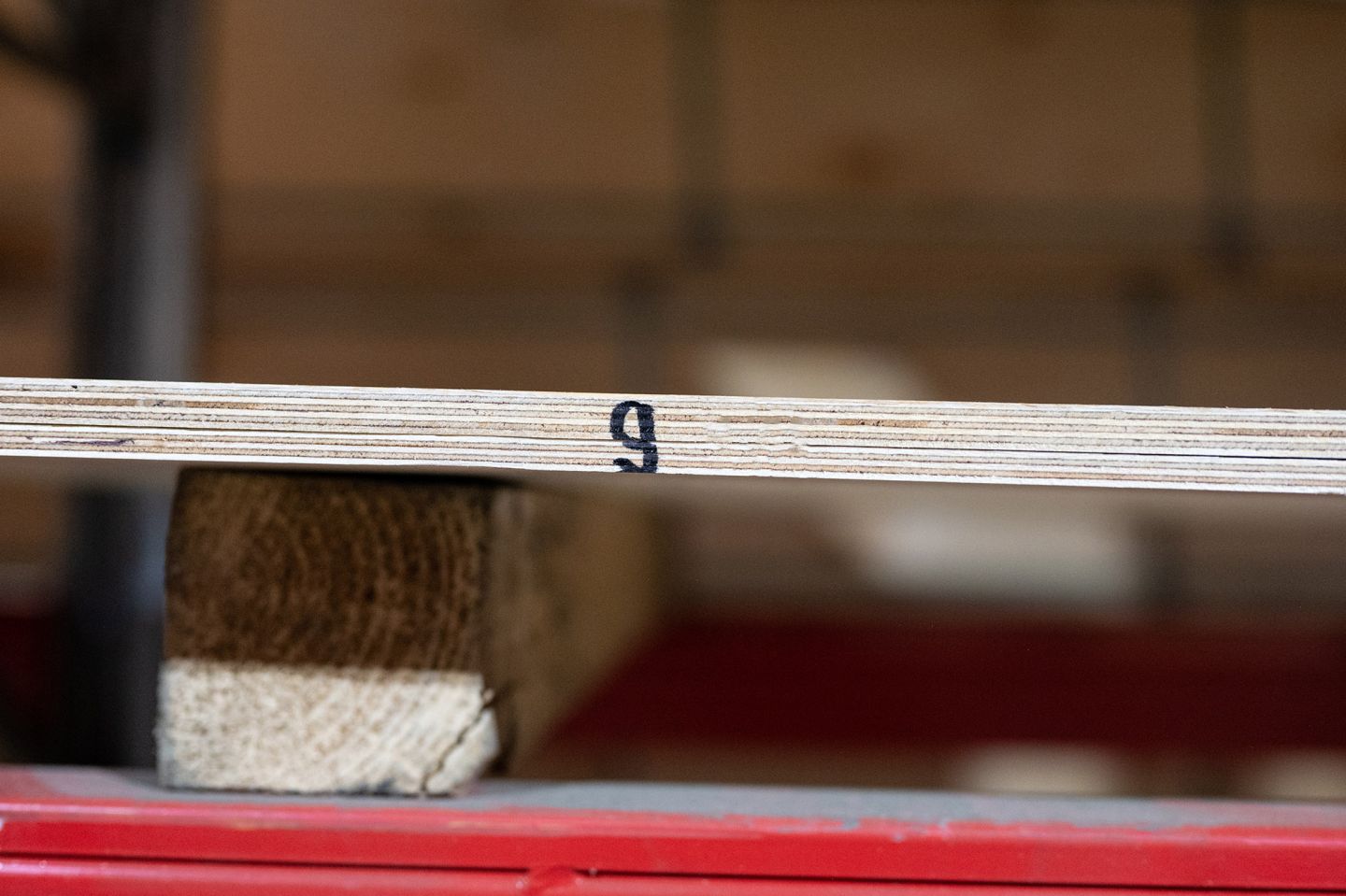 Фанера ФСФ 9мм 2440х1220 мм сорт 3/4 шлифованная Ш1 березовая влагостойкая