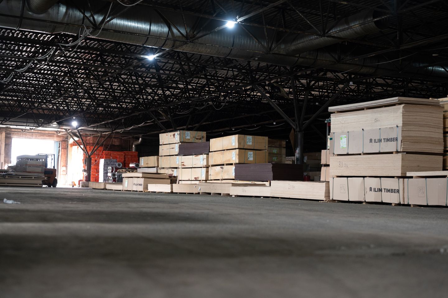 Фанера ФСФ 15 мм 2440х1220 мм сорт 2/3 шлифованная хвойная влагостойкая Larch Лиственница